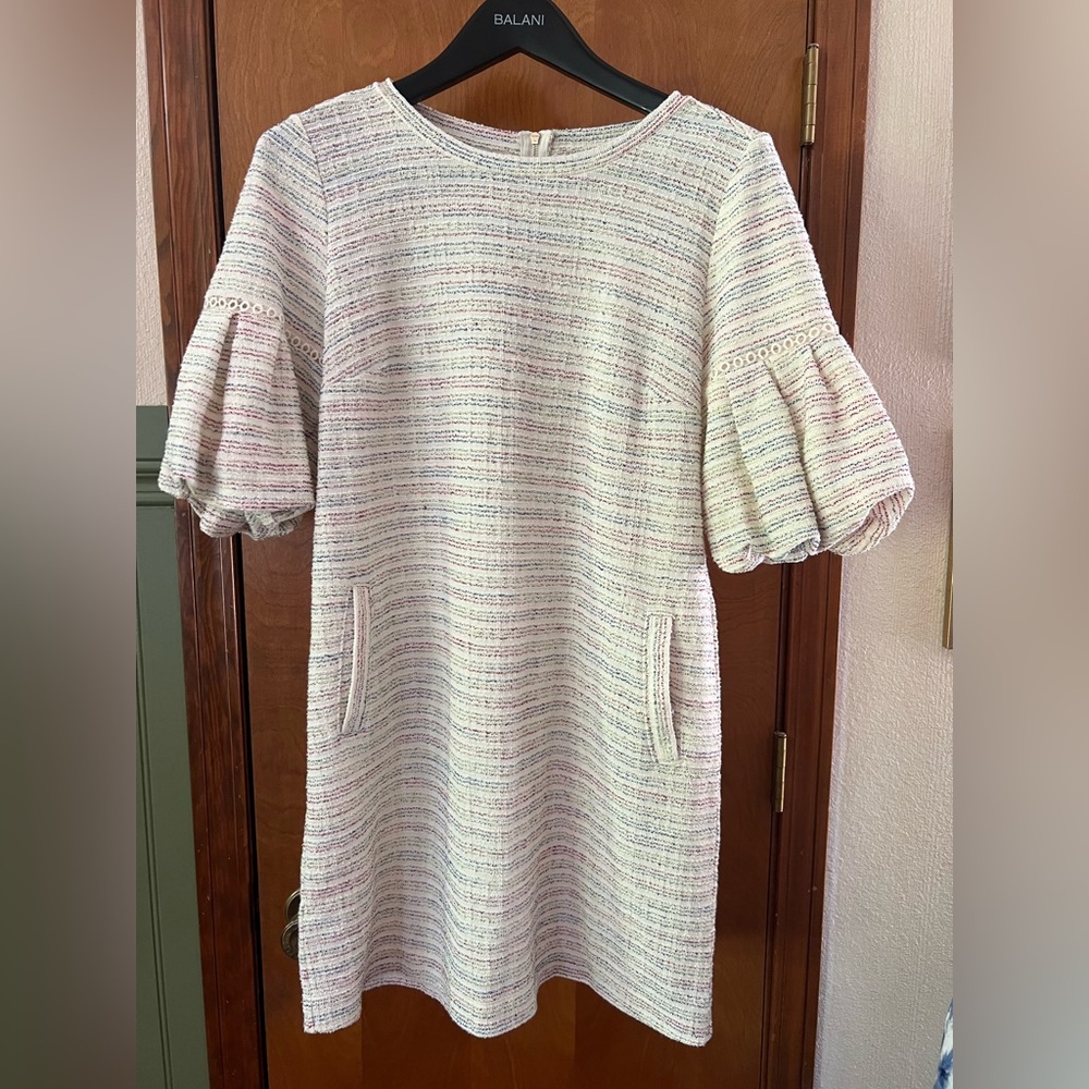puff sleeve dress